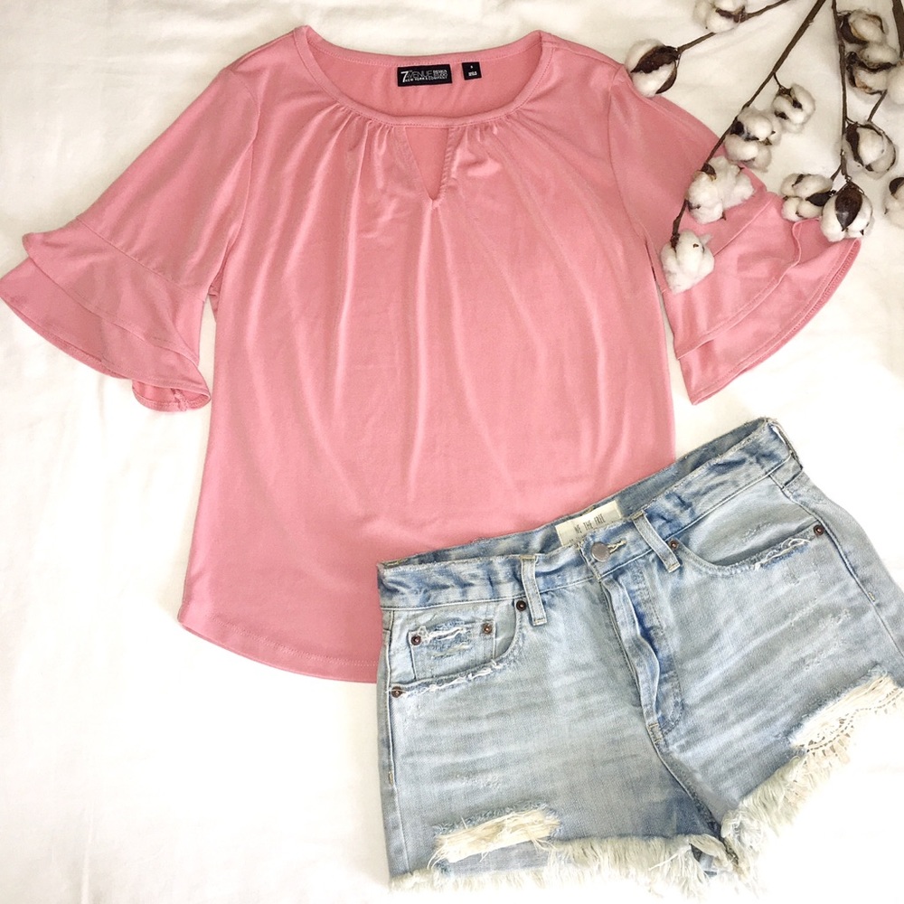 New York&Company 7th Avenue Top w/ruffle sleeve